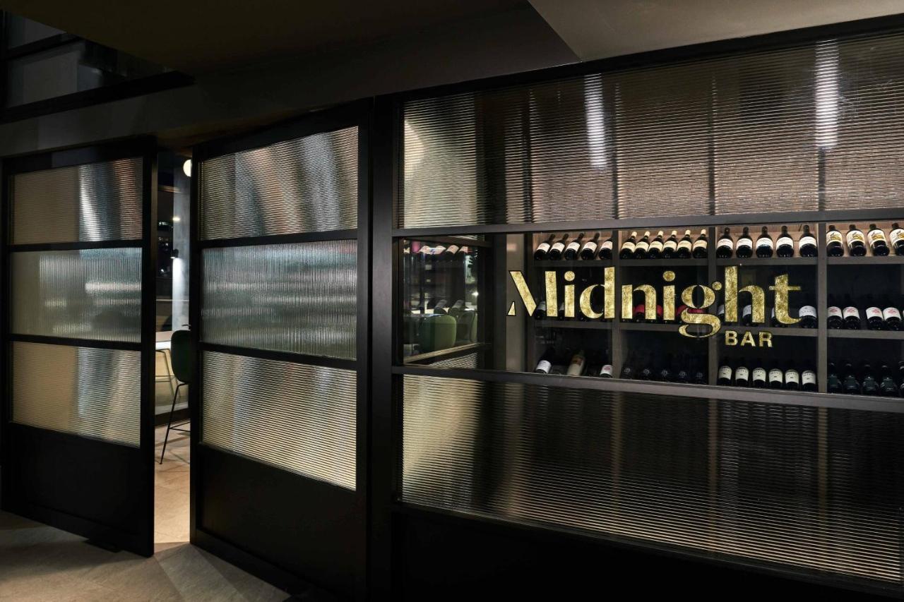 Midnight Hotel, Autograph Collection Κανμπέρα Εξωτερικό φωτογραφία Midnight Bar